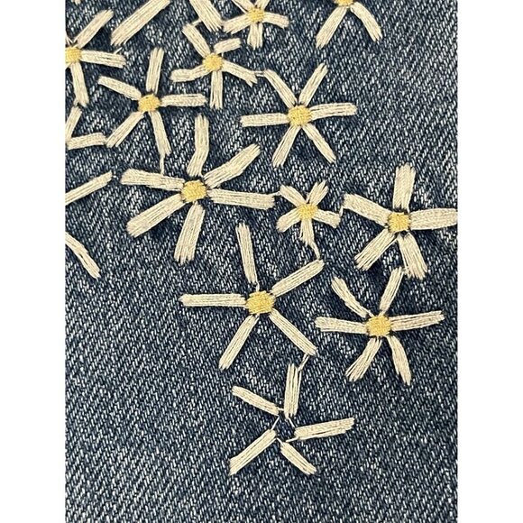 Gap 1969 Original Best Girlfriend Short Embroidered accent Size 28 (waist) - Picture 3 of 10